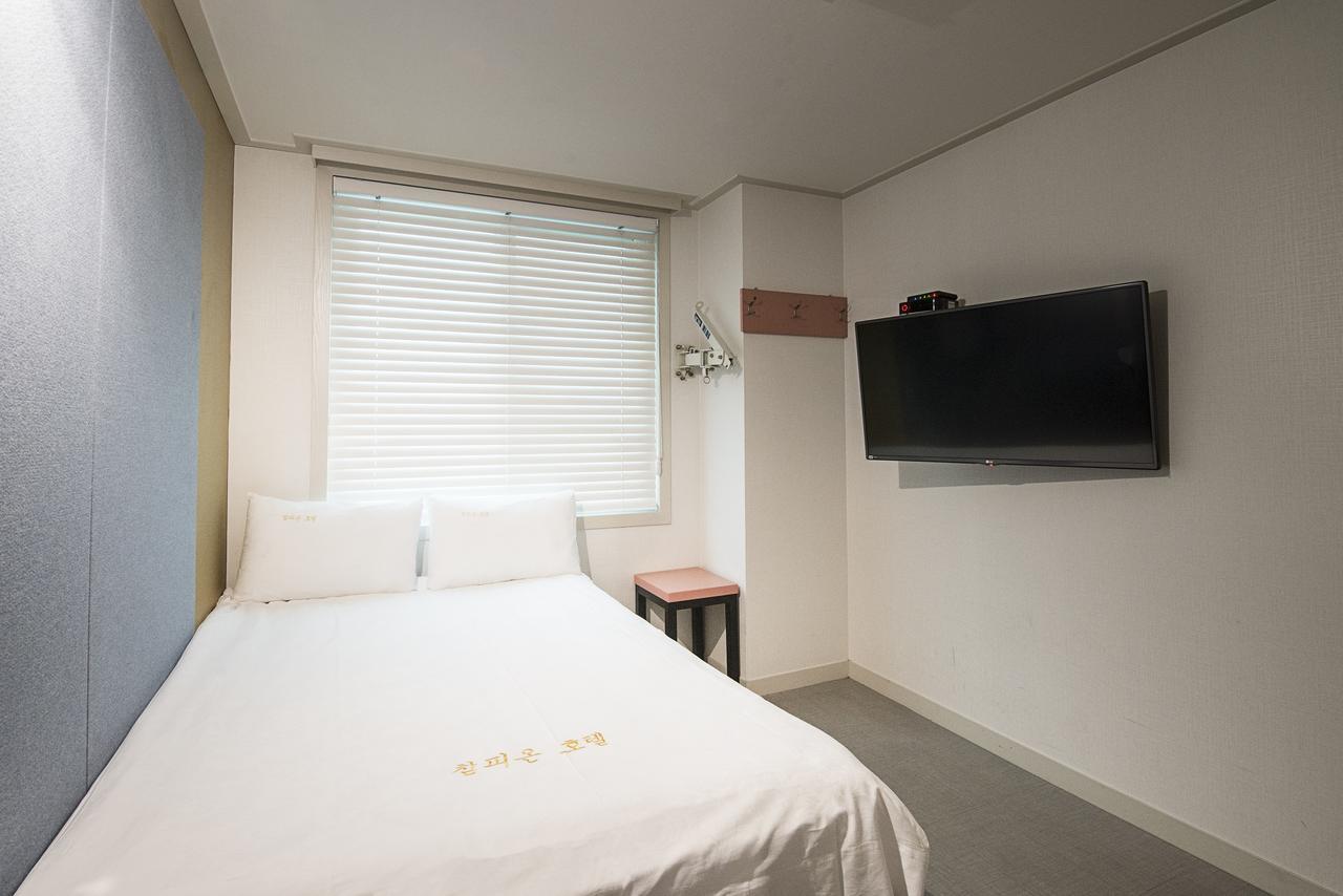 Champion Hotel Jeju Exterior foto