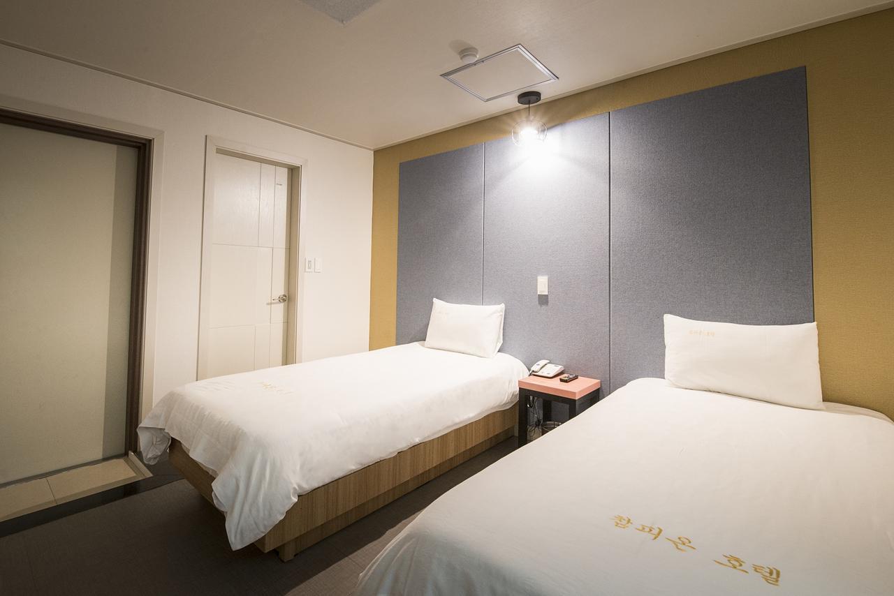 Champion Hotel Jeju Exterior foto